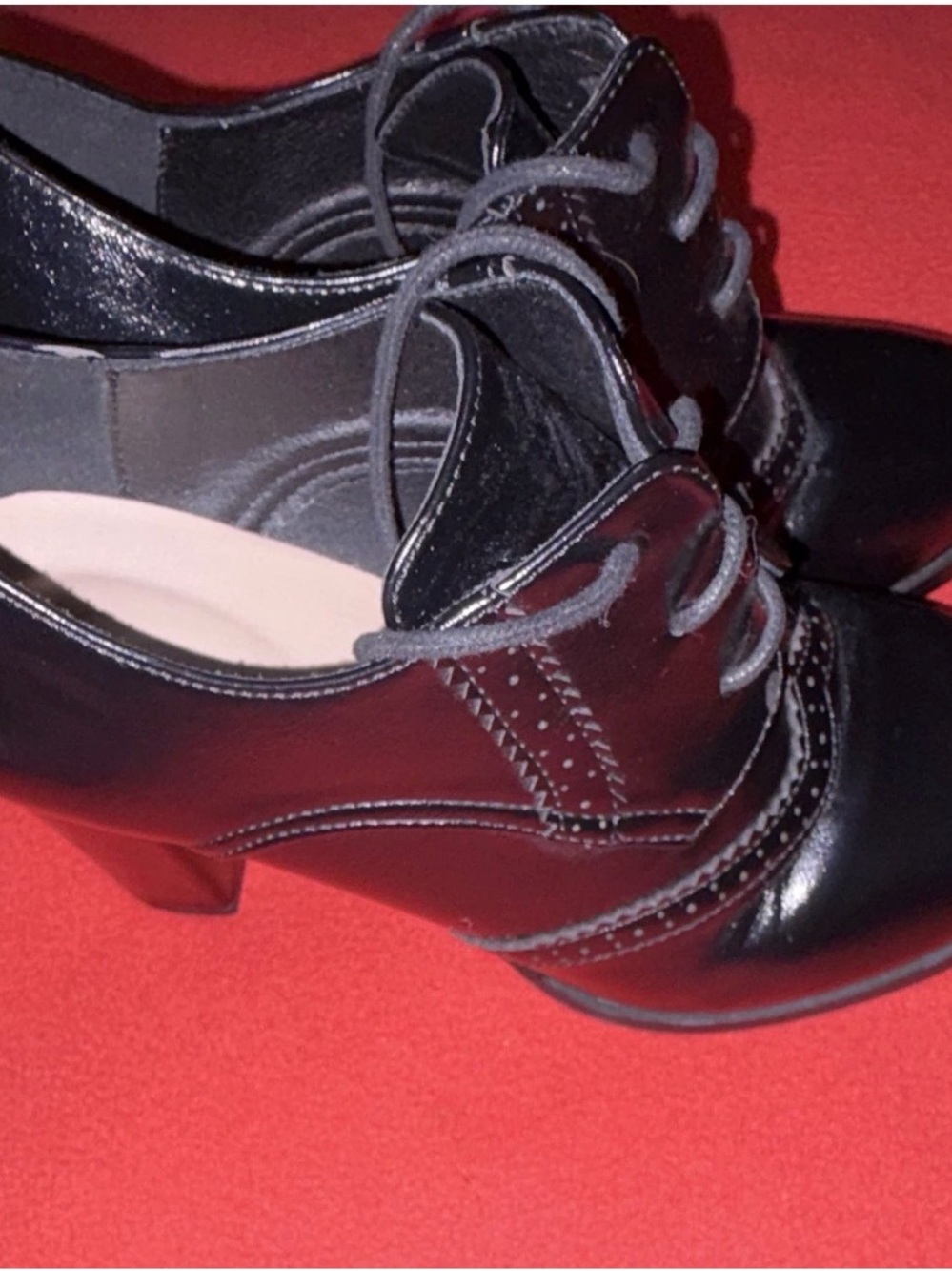 Odema women’s black leather lace-up oxford heels 8.5 excellent condition